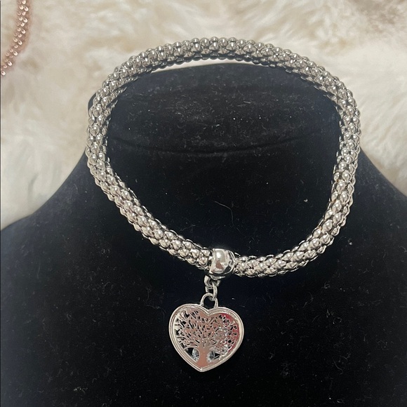 Elegant Heart Charm Bracelets Set - Picture 2 of 5